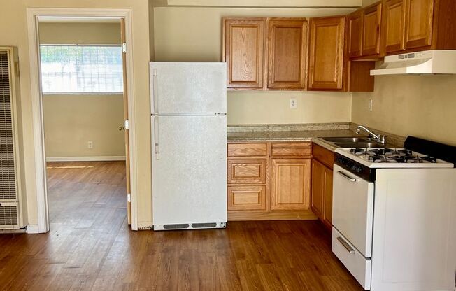 Zayes Properties LLC-426 Utah Albuquerqe,NM 87108