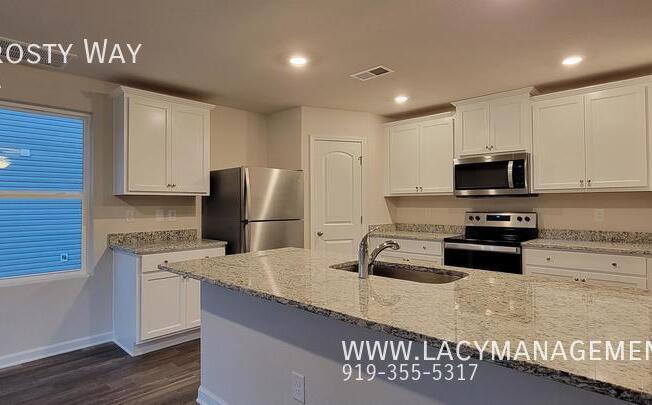 3 beds, 2.5 baths, 1,800 sqft, $1,895