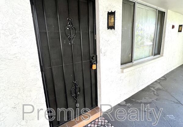 2699 SEVILLE BLVD