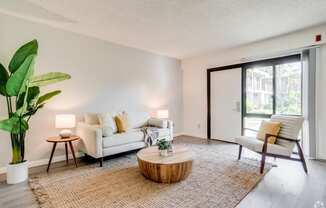 Welcome to University Parkâ¯ Apartments in Azusa, CA