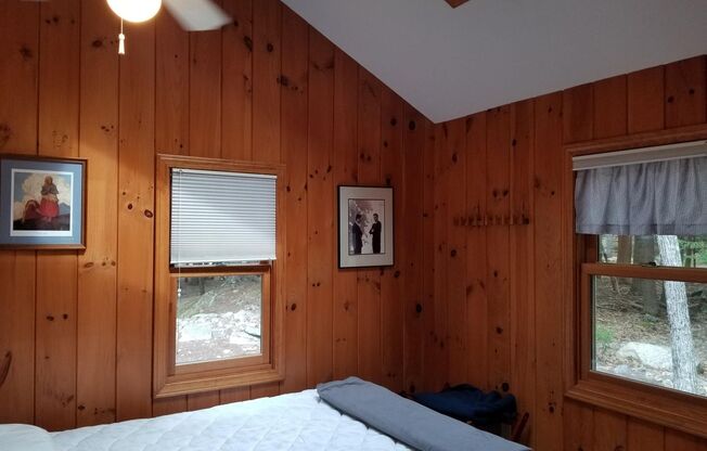 2 beds, 1 bath, $1,950