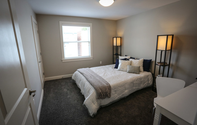 2 beds, 1 bath, 1,130 sqft, $1,450, Unit BR-2315