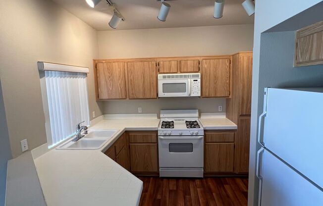 1 bed, 1 bath, $1,550