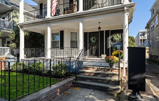 14 MARINE RD