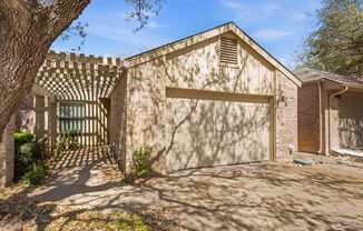 2 Bedroom, 2 Bath Home in Rosser Village!!!