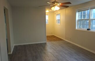 1 bed, 1 bath, $725, Unit 2