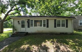 8244 GRAND