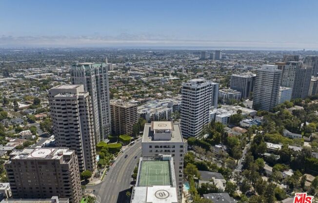 2 beds, 2 baths, 1,088 sqft, $6,200, Unit 1809