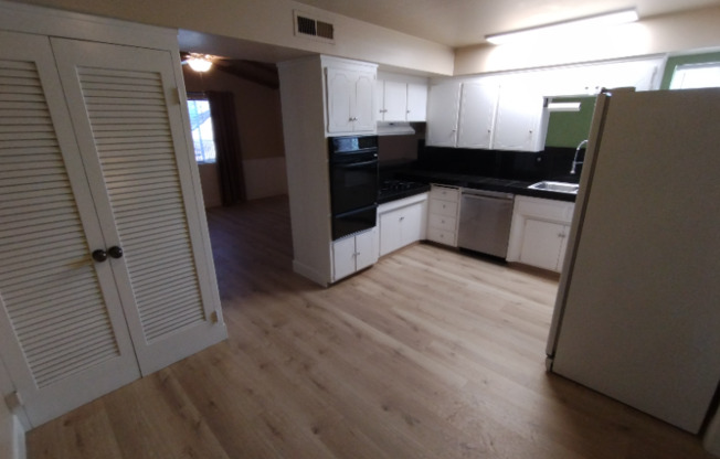 628 W CAMINO