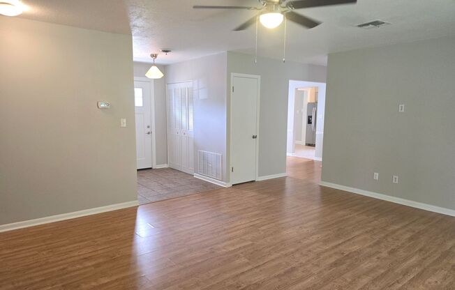 Altamonte Springs - 4 Bedroom, 2 Bathroom - $2,395.00