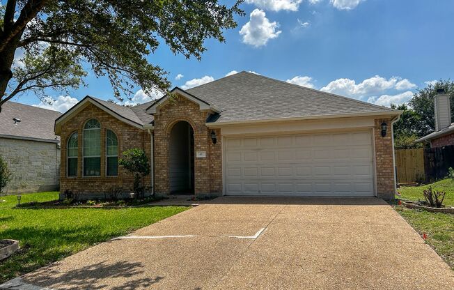 Spacious 3/2 house in Summerlyn Subdivision in Leander