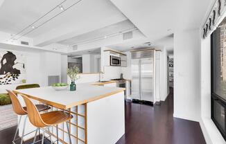 63 LUDLOW ST