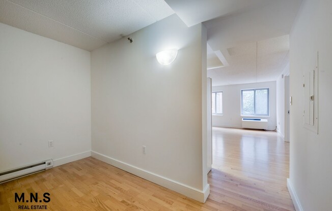 1 bed, 1 bath, 676 sqft, $3,850, Unit 6-A