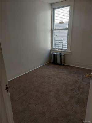 2 beds, 1 bath, 950 sqft, $2,350, Unit 3