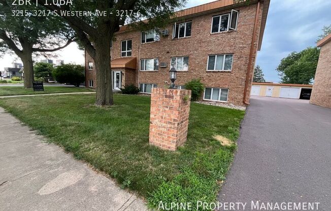 3215 3217 S WESTERN AVE
