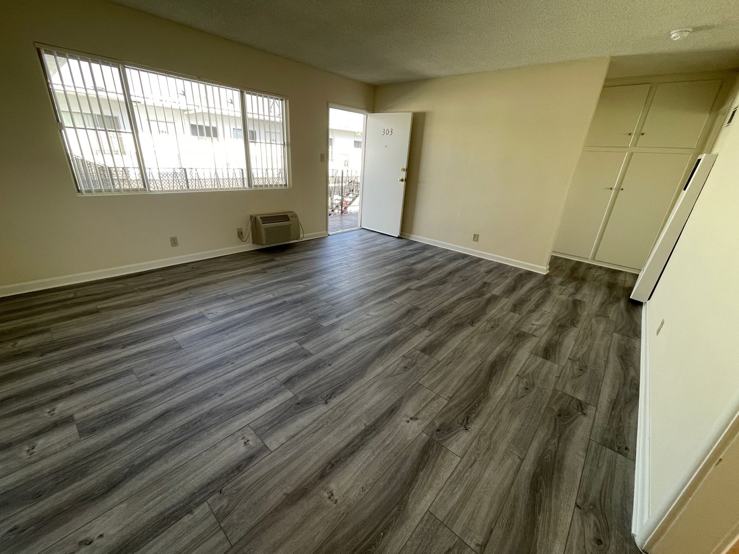 460 W. Doran St. Glendale CA