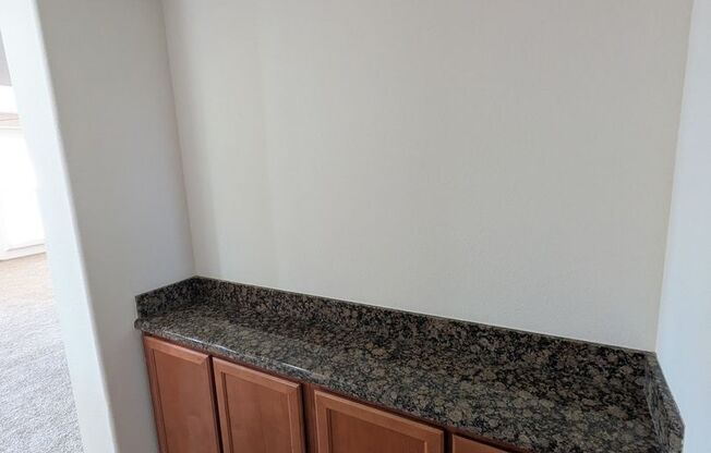 2 beds, 2 baths, 1,500 sqft, $2,695