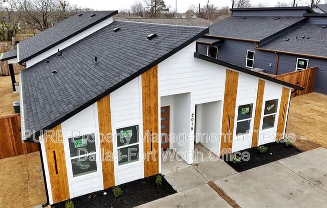 2015 STUART ST