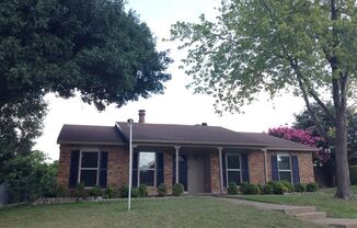 628 Jamille Dr