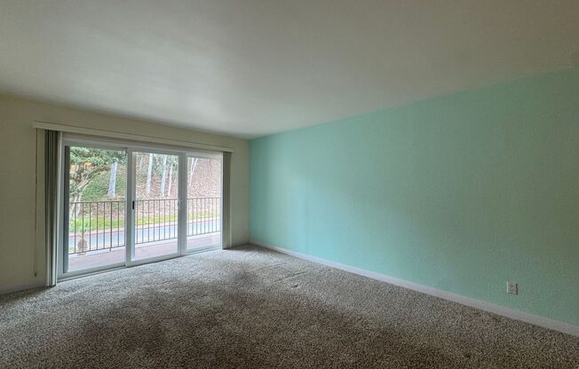 Great 1B/1BA Condo in Carlsbad!