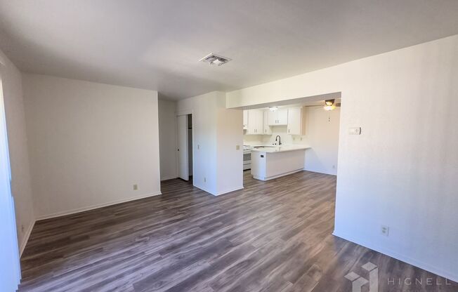 2 beds, 1 bath, 900 sqft, $1,350, Unit 155