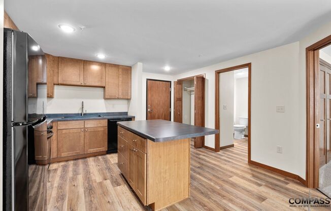 1 bed, 1 bath, 520 sqft, $1,145, Unit 002