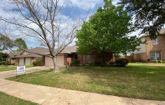 3 beds, 2 baths, $2,195