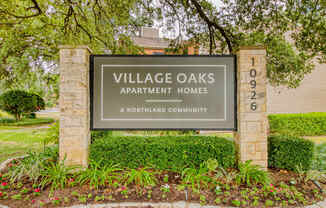 Entrance  to community | Village Oaks