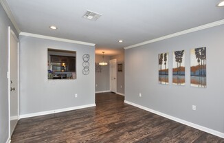 2 beds, 1 bath, 950 sqft, $1,389, Unit 0305