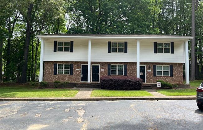 2 beds, 1.5 baths, 1,050 sqft, $1,425, Unit 515-B SH