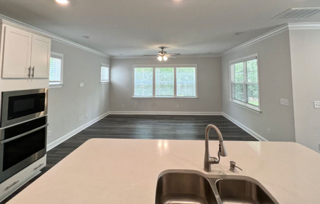 Like new 4BR house in Tryon, Wake Forest