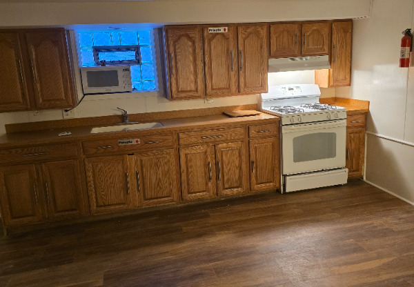 9225 S MARSHFIELD AVE