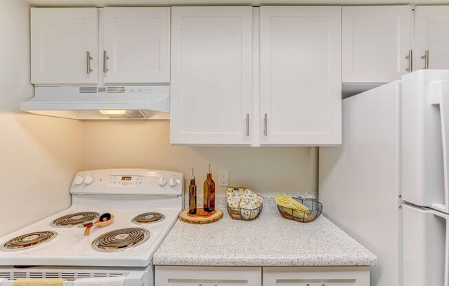 2 beds, 1.5 baths, 864 sqft, $1,775, Unit 5204