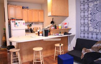 Charming 3 Bedroom-No Broker Fee