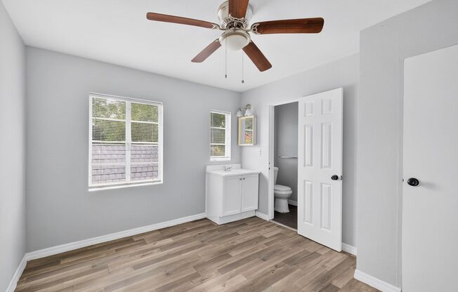 2 beds, 1 bath, 740 sqft, $1,400, Unit Unit A