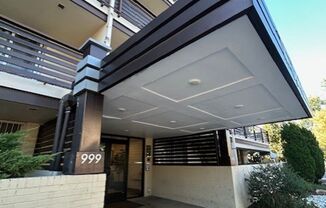 1 bed, 1 bath, 698 sqft, $1,375, Unit 205