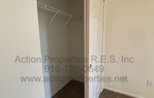 2 beds, 2 baths, $2,000, Unit # 1516