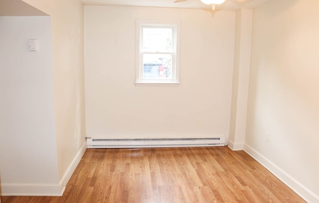 1 bed, 1 bath, 650 sqft, $1,950, Unit 5