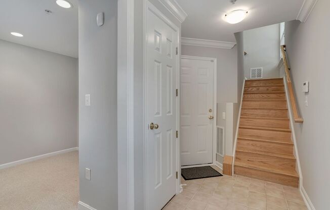 COMING SOON - Great 4 level end unit TH in Cameron Station