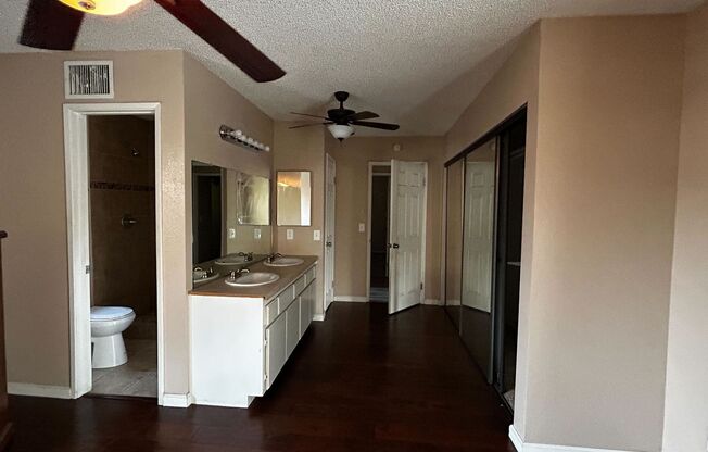 3 beds, 2 baths, $2,690