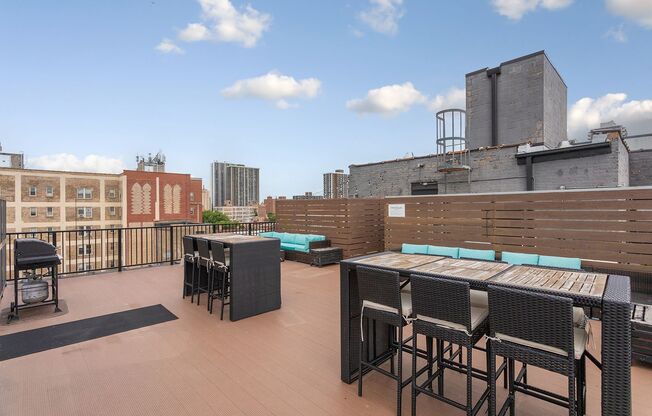Studio, 1 bath, 204 sqft, $1,255, Unit 411