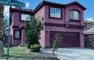 Beautiful 4 Bedrooms Home For Rent