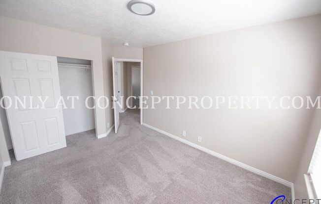 3 beds, 2.5 baths, 1,262 sqft, $2,499, Unit 920
