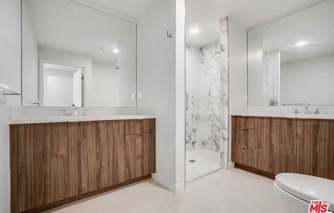 1021 S SHENANDOAH ST