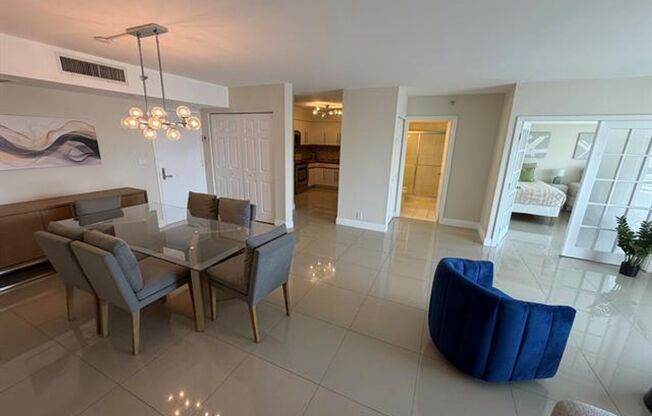 2 beds, 2 baths, $3,500, Unit # 2303