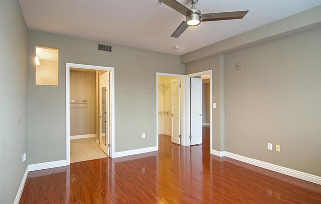 1 bed, 1.5 baths, $3,495