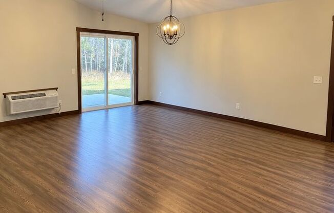 122-124 Hickory Lane