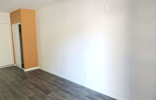 Studio Apt.