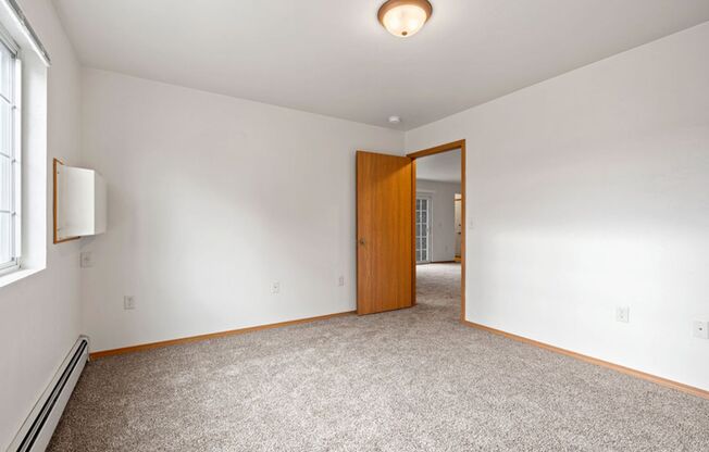 2 beds, 1 bath, 1,075 sqft, $1,445, Unit 1608-01