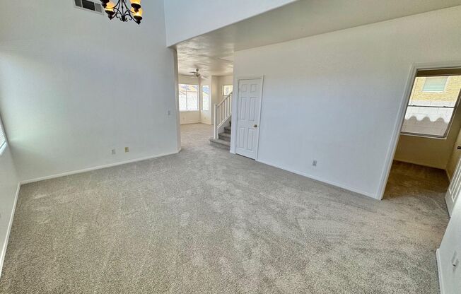 THIS WONDERFUL HOME IS A TWO-STORY PROPERTY WITH 4 BEDROOM HOME WITH 2.5 BATHROOMS LOCATED IN  TERRA VILLA